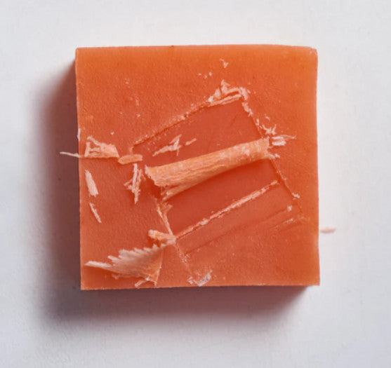 Savon monochrome orange poudre