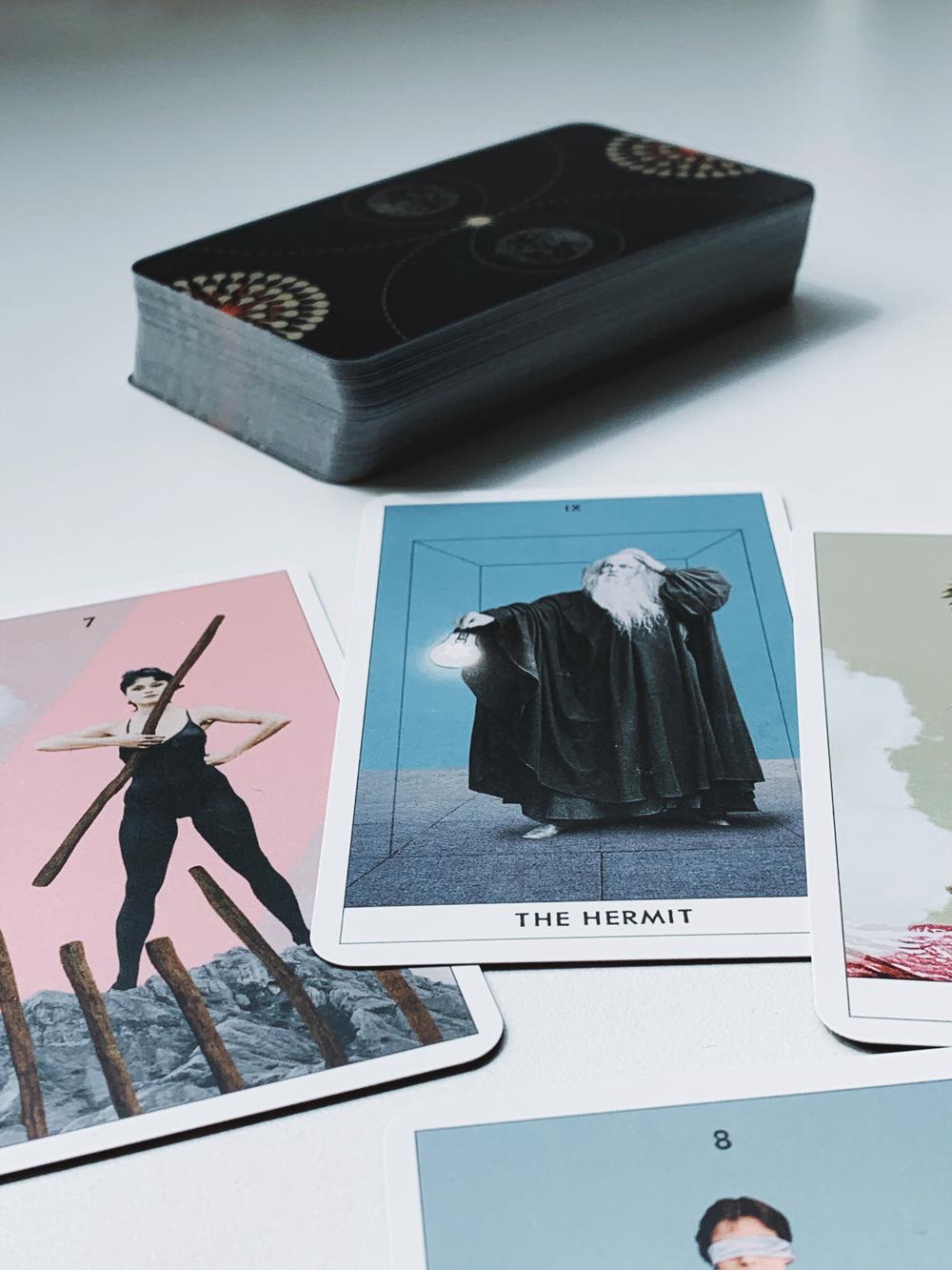 Tarot Le message caché par Julien Pacaud
