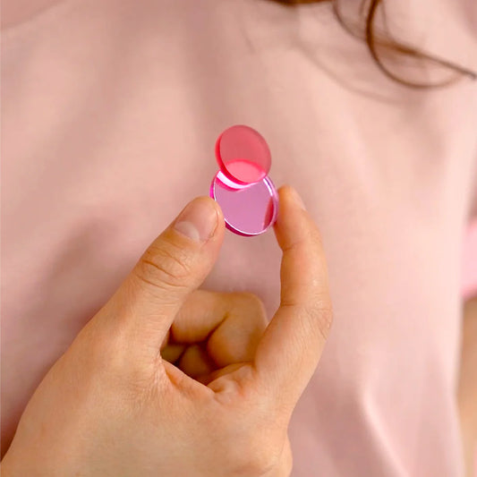 Broche confettis rose