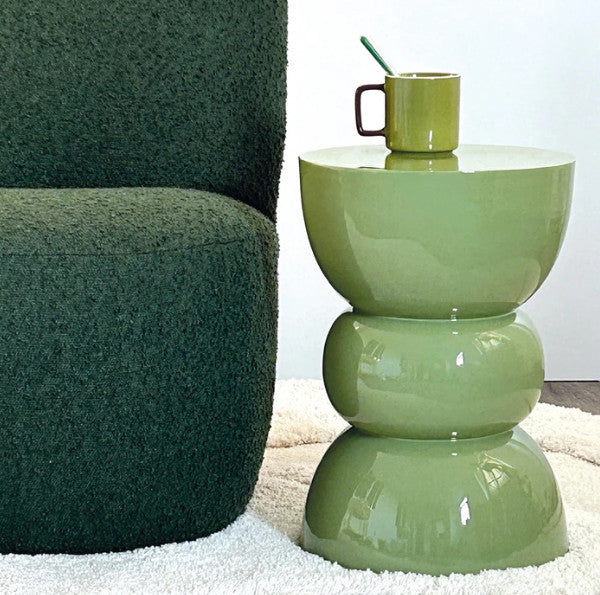 Fauteuils et poufs