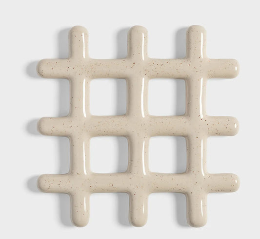 Dessous de plat grille gris clair