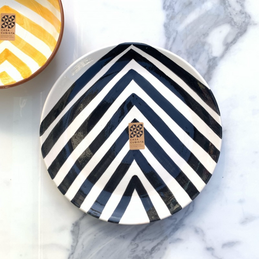Assiette Bold Chevron Noir Casa Cubista